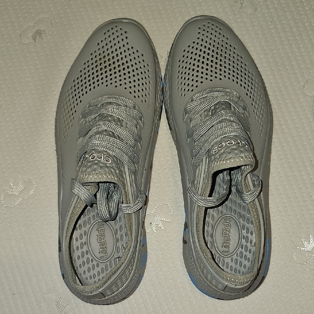 CROCS Gray Women's Sneakers